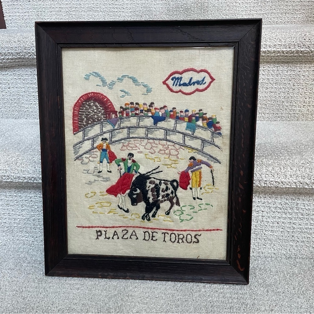 Vintage Needlework Crewl Souvenir Pillow Cover Madrid Spain Wood Frame Folk Art